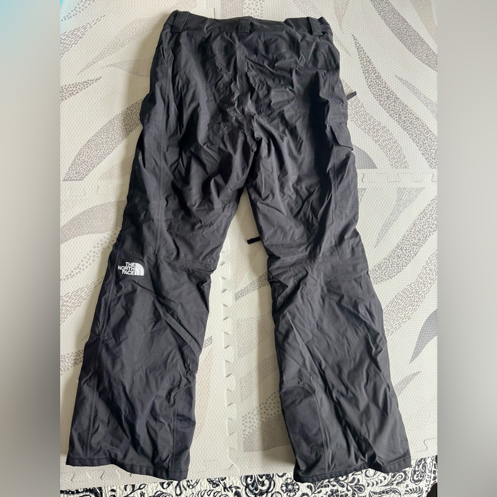 The North Face Black Snow Pants - Picture 4 of 4